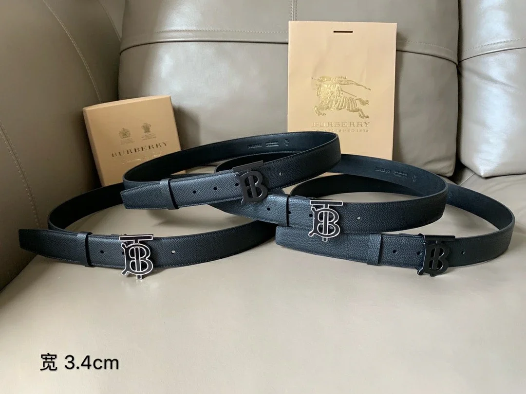 Burberry Leather Reversible TB Belt