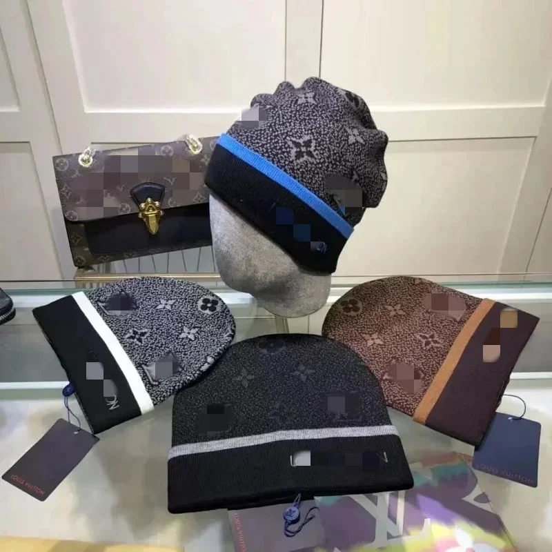 Louis Vuitton LV Beanie&Scarf